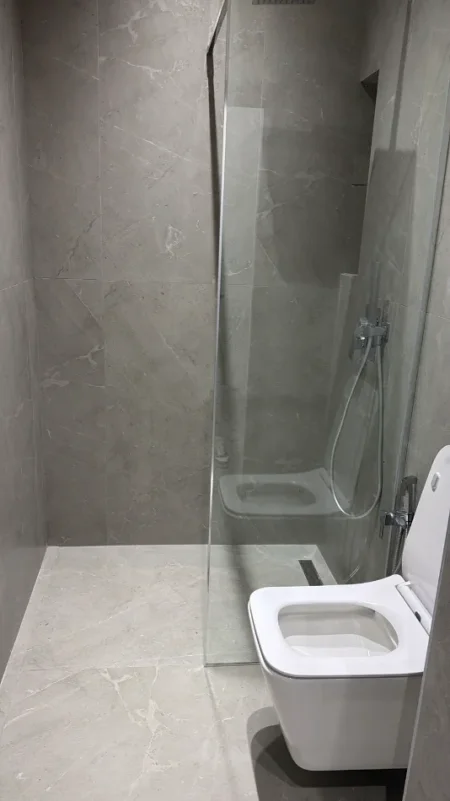 Tirane, jepet me qera nga Pronari, pa-komision zyre Kati 1, 550 € (viktor eftimiu)