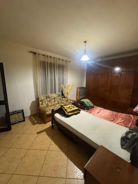 Tirane, jepet me qera apartament 2+1+Ballkon Kati 0, 100 m² 520 € (KODRA E DIELLIT)