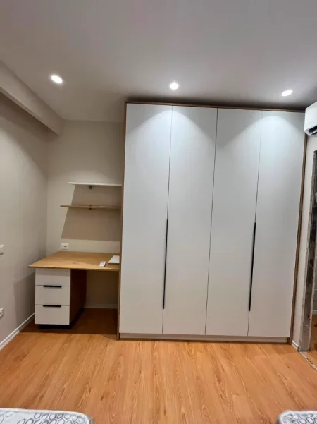 Tirane, jepet me qera apartament 2+1 Kati 7, 100 m² 800 € (Don Bosko)