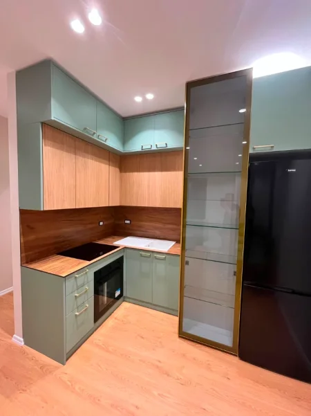 Tirane, jepet me qera apartament 2+1 Kati 7, 100 m² 800 € (Don Bosko)