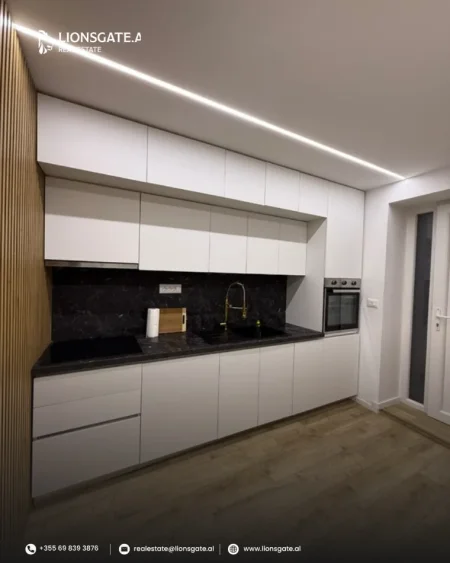 Tirane, jap me qera apartament Studio , 40 m² 550 € 