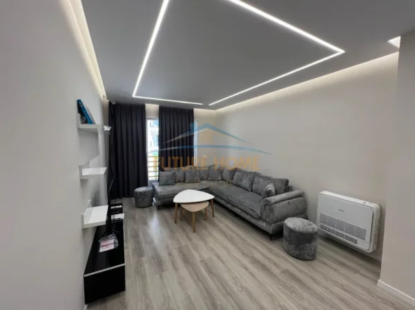 Tirane, jepet me qera apartament 1+1+Ballkon Kati 1, 73 m² 550 € (Kompleksi E88)