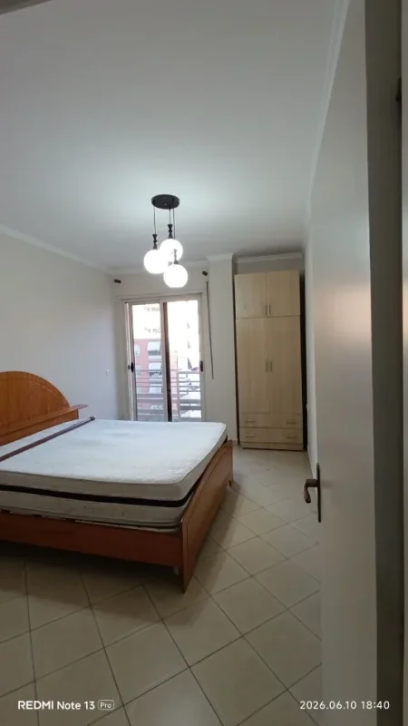 Tirane, jepet me qera apartament 2+1 Kati 6, 74 m² (rruga e kavajes)