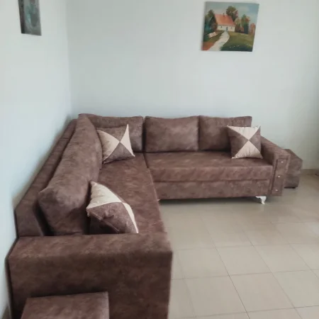 Tirane, jepet me qera apartament 1+1 Kati 4, 60 m² (Rruga Jordan Misja ,Mbrapa Lavazh 007)
