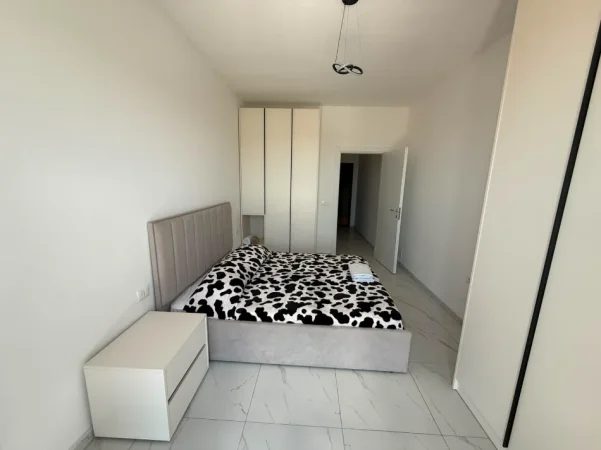 Tirane, jepet me qera apartament 1+1+Ballkon Kati 5, 80 m² 550 € (EAGLE RZIDENCE , SHESHI SHQIPONJA)