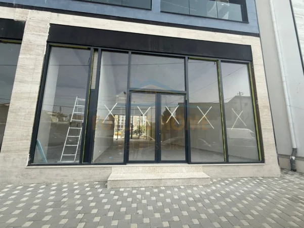 Tirane, jepet me qera ambjent biznesi Kati 0, 100 m² 1.800 € (RRUGA JORDAN MISJA)