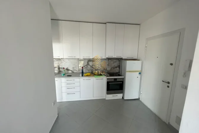 Tirane, jepet me qera apartament 1+1+Ballkon Kati 7, 44 m² 420 € (Rruga e Dibres)
