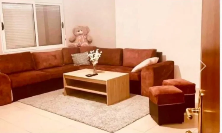 Tirane, jepet me qera apartament 2+1 Kati 2, 100 m² 500 € (Ozone Electronics)