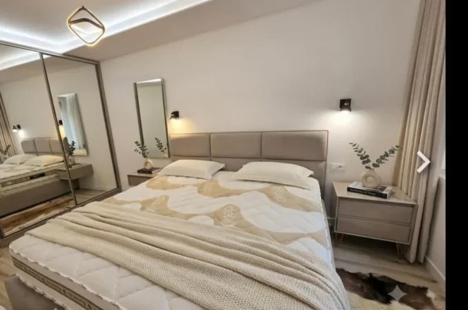 Tirane, shitet apartament 2+1 Kati 4, 76 m² 200.000 € (Brryli)