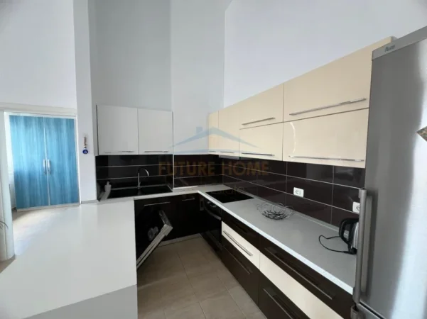 Tirane, jepet me qera apartament 2+1 Kati 4, 94 m² 630 € (KODRA E DJELLIT)