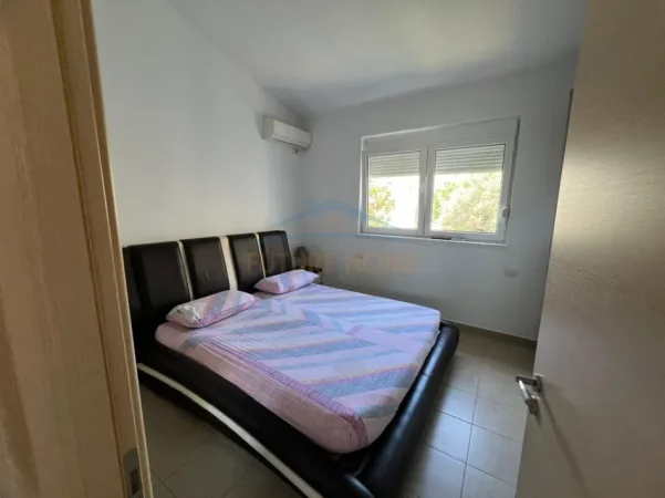 Tirane, jepet me qera apartament 2+1 Kati 4, 94 m² 630 € (KODRA E DJELLIT)