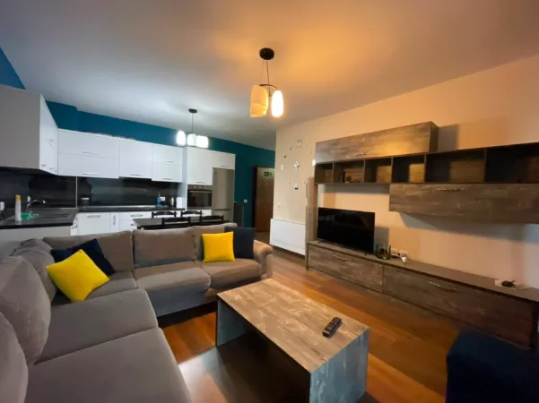 Tirane, jepet me qera apartament 2+1 Kati 1, 110 m² 800 € (Kopeshti Zoologjik)