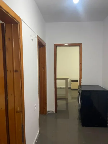 Tirane, shitet apartament 2+1 Kati 0, 70 m² 163.000 € (rruga e durresit)