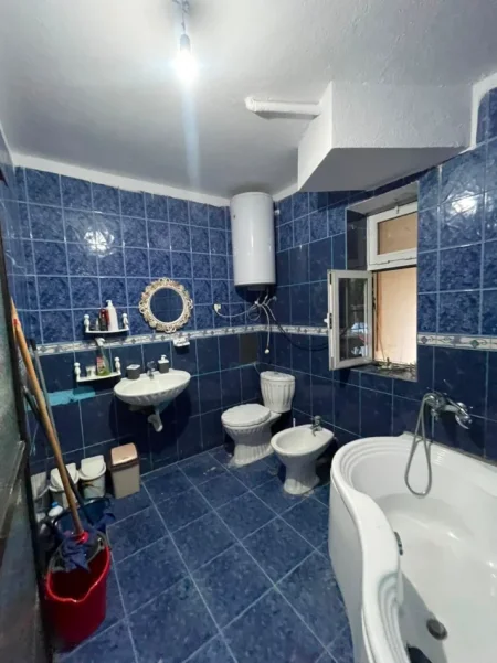 Tirane, shitet apartament 2+1 Kati 0, 70 m² 163.000 € (rruga e durresit)