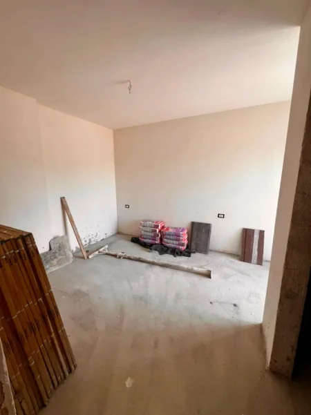 Tirane, shitet apartament 1+1+Ballkon Kati 3, 52 m² 141.600 € (Shkolla Osman Myderizi)