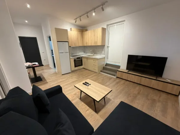 Tirane, jepet me qera apartament 1+1 Kati 7, (rruga e kavajes)
