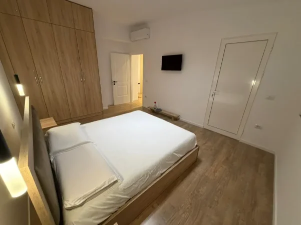 Tirane, jepet me qera apartament 1+1 Kati 7, (rruga e kavajes)