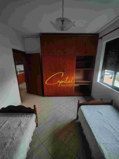 Tirane, jepet me qera apartament 2+1 Kati 3, 80 m² 470 € (KINOSTUDIO)