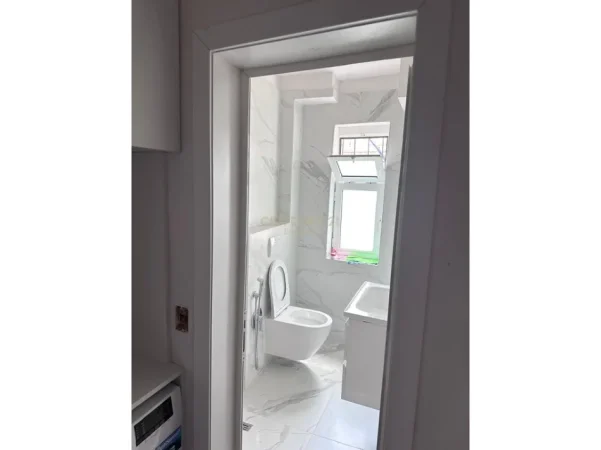 Tirane, jepet me qera apartament 1+1 Kati 6, 60 m² 600 € (rruga fortuzi)
