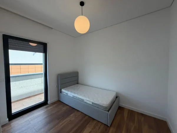 Tirane, jepet me qera Vile Vile 2 Katshe Kati 0, 610 m² 3.400 € (Mullet)