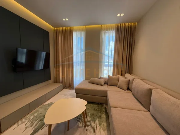 Tirane, jepet me qera apartament 1+1 Kati 5, 63 m² 800 € (BEGA 07)
