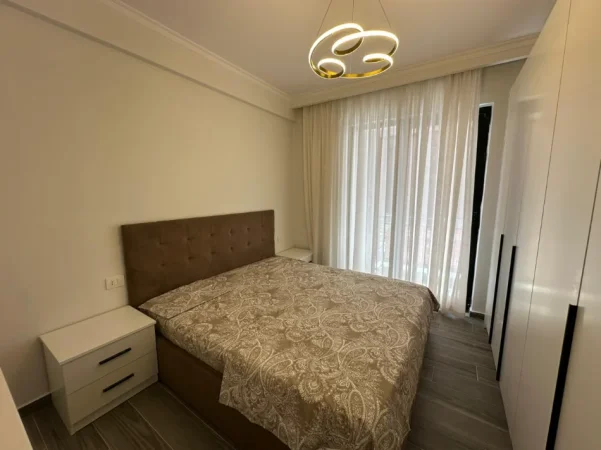 Tirane, jepet me qera apartament 1+1 Kati 2, 70 m² 500 € (Astiri)