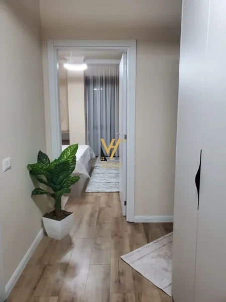 Tirane, jepet me qera apartament 1+1+Ballkon Kati 3, 60 m² 1.000 € (LIQENI I THATE)