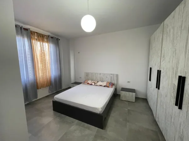 Tirane, jepet me qera apartament 1+1 Kati 1, 65 m² 35.000 Lek (Akademia e Policise ne Sauk)