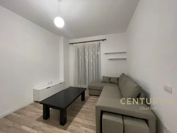 Tirane, jepet me qera apartament 1+1 Kati 3, 47 m² 350 € (kashar)