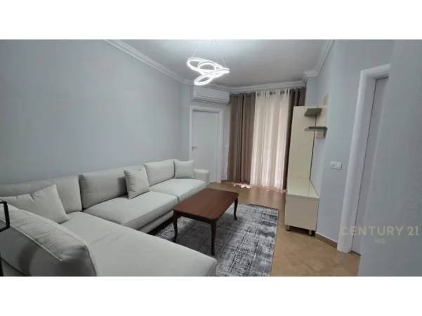 Tirane, jepet me qera apartament 2+1 Kati 7, 78 m² 830 € (rr e kavajes)