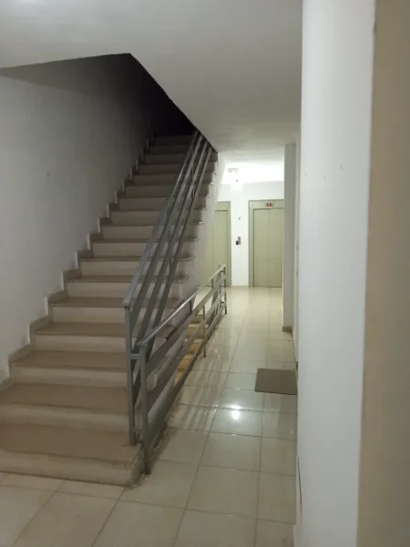 Durres, shes apartament 2+1+Aneks+Ballkon Kati 5, 106 m² (Rruga Taulantia)