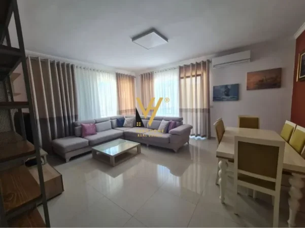 Tirane, jepet me qera apartament 3+1+Ballkon Kati 2, 128 m² 820 € (KOPSHTI BOTANIK)