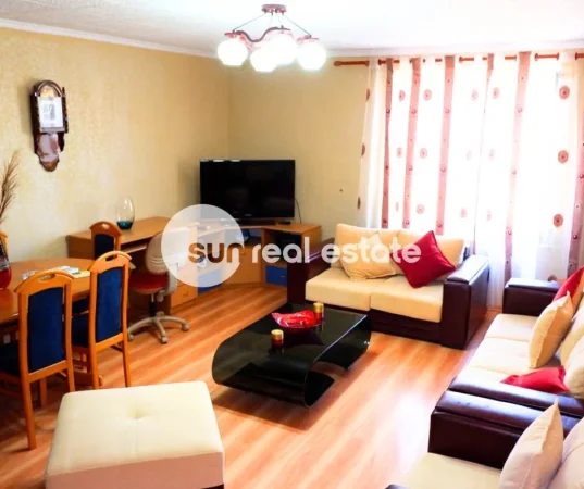 Shkoder, jepet me qera Vile Vile 2 Katshe , 100 m² 700 € (RUS)