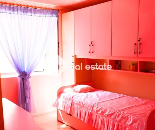 Shkoder, jepet me qera Vile Vile 2 Katshe , 100 m² 700 € (RUS)