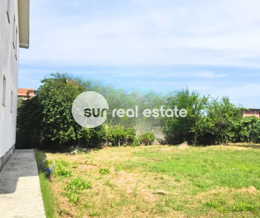 Shkoder, shitet Vile Vile 2 Katshe Kati 1, 1.170 m² 180.000 € (rr. GOLEMIT)
