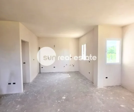 Shkoder, shitet Vile Vile 2 Katshe Kati 1, 1.170 m² 180.000 € (rr. GOLEMIT)