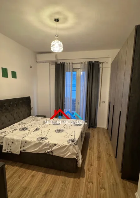 Tirane, jepet me qera apartament 1+1+Ballkon Kati 5, 88 m² 630 € (RRUGA HAMDI SINA,LIQENI I THATE)