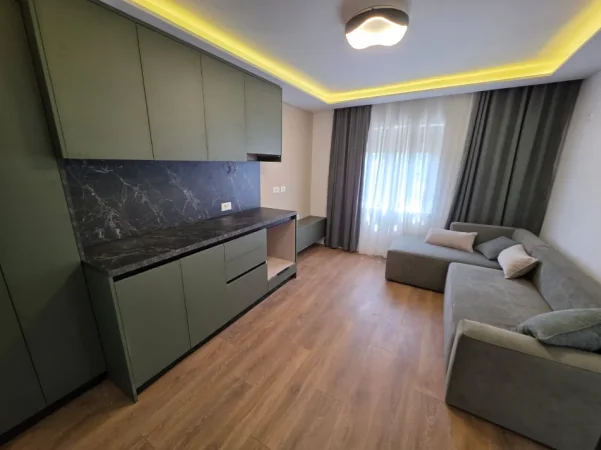 Tirane, shitet apartament 1+1 , 124 m² 330.000 € (3 apartamente tek rruga kavajes)