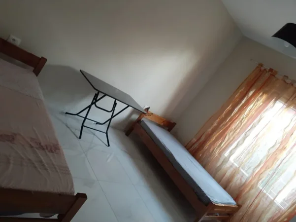 Tirane, jepet me qera apartament 3+1 Kati 3, 100 m² 550 € (RRUGA E ELBASANIT)