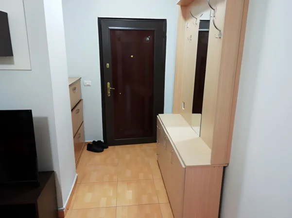 Tirane, jepet me qera apartament 1+1+Ballkon Kati 2, 60 m² 350 € (Tek Vilat Gjermane)
