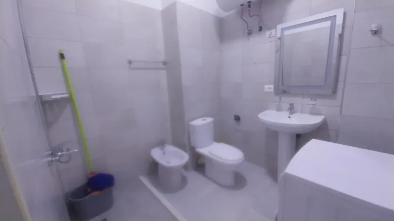 Tirane, jepet me qera apartament 1+1 Kati 1, 60 m² 35.000 € (Rruga Fuat Toptani)