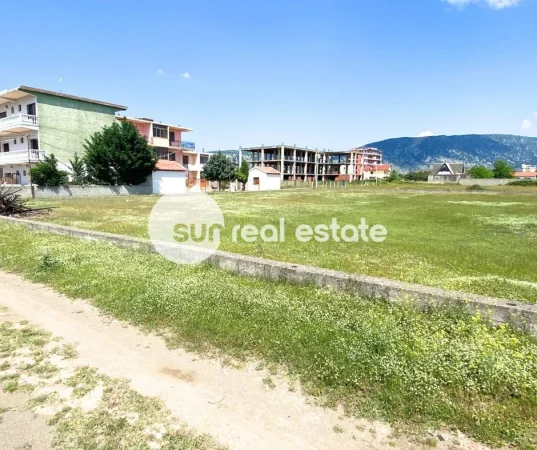 Velipoje, shitet toke , 2.012 m² 241.438 € (VELIPOJE)
