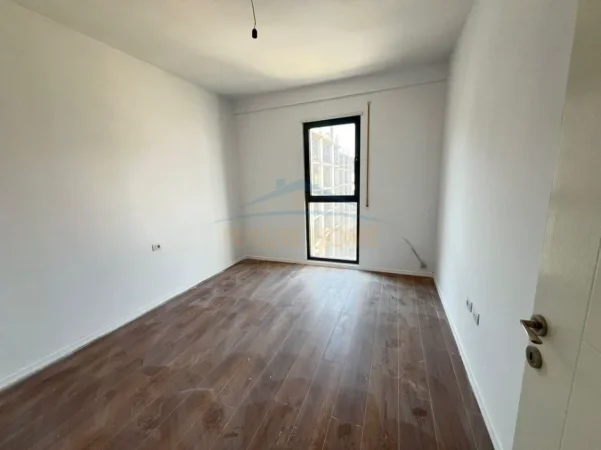 Tirane, shitet apartament 2+1+Aneks+Ballkon Kati 4, 107 m² 243.900 € (KOMPLEKSI ASL 2)