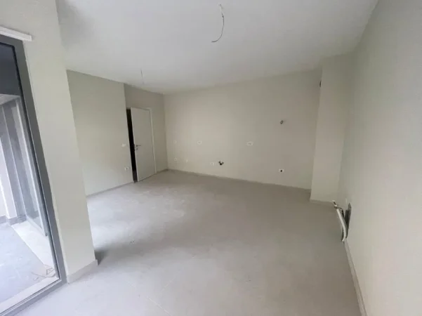 Tirane, shitet apartament 1+1 , 65 m² 165.000 € 