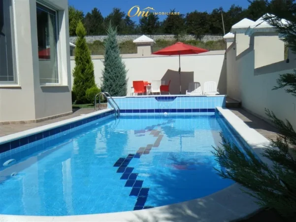 Tirane, shitet Vile Vile 3 Katshe Kati 3, 660 m² 1.300.000 € (rruga e elbasanit)