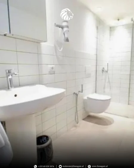 Tirane, jepet me qera apartament duplex Dublex Kati 0, 270 m² 2.500 € 