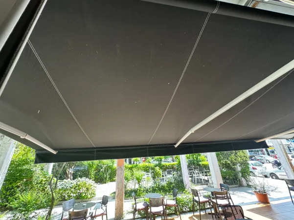 Shitet Tend Dielli 7metra e gjate edhe 3.5 metra gjeresi 1.600 €