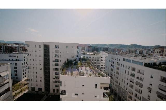 Tirane, shitet apartament 2+1 Kati 10, 933 m² 160.000 Euro (Rruga Ndre Mjeda - Kompleksi Kontakt)