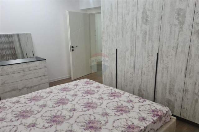Tirane, jepet me qera apartament 1+1+A+BLK Kati 2, 60 m² 500 Euro (Liceu Artistik)