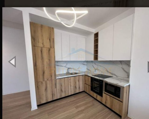 Tirane, jepet me qera apartament 2+1 Kati 4, 96 m² 500 Euro (Jordan Misja)